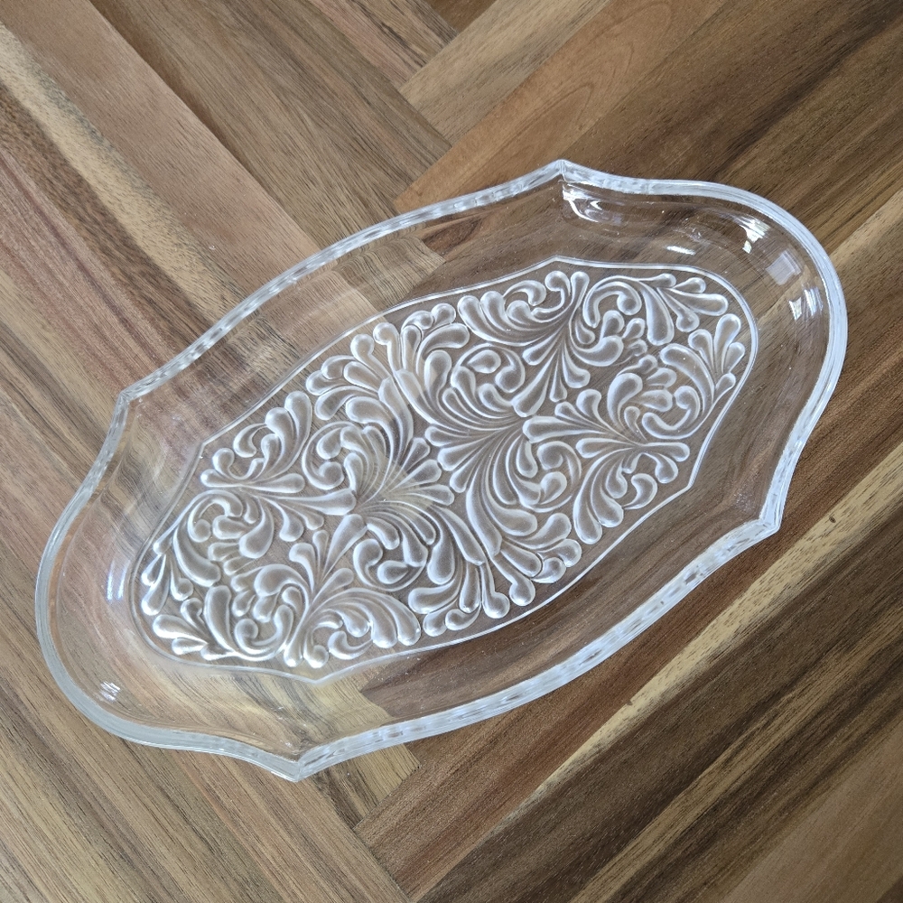 Solid glass trinket dish